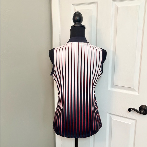 Tail Activewear Top💙NWOT❤️ - Picture 4 of 6